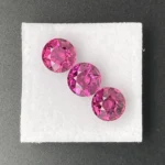 Umbalite (Rhodolite Garnet) Layout 7.37 ct | Round | Violet Pink| Umba Valley, Tanzania - Image 3