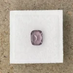 Spinel 1.53 ct | Cushion | Greyish Pink  | Mogok, Burma (Myanmar) - Image 3