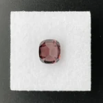 Zircon 3.21 ct | Cushion | Violet Rot | Elahera, Sri Lanka - Image 3