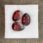 Rhodolite Garnet Layout 18.97 ct  | Pear Shape | Shades of Red | Umba Valley, Tanzania - Image 3