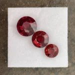 Rhodolite Garnet Layout 15.41 ct  | Round | Shades of Red | Umba Valley, Tanzania - Image 2
