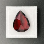 Rhodolite Garnet 15.19 ct | Pear Shape | Oxblood Red  | Umba Valley, Tanzania - Image 3