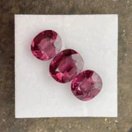 Rhodolite Garnet Set  16.86 ct  | Oval | Mulberry Red | Umba Valley, Tanzania - Image 3