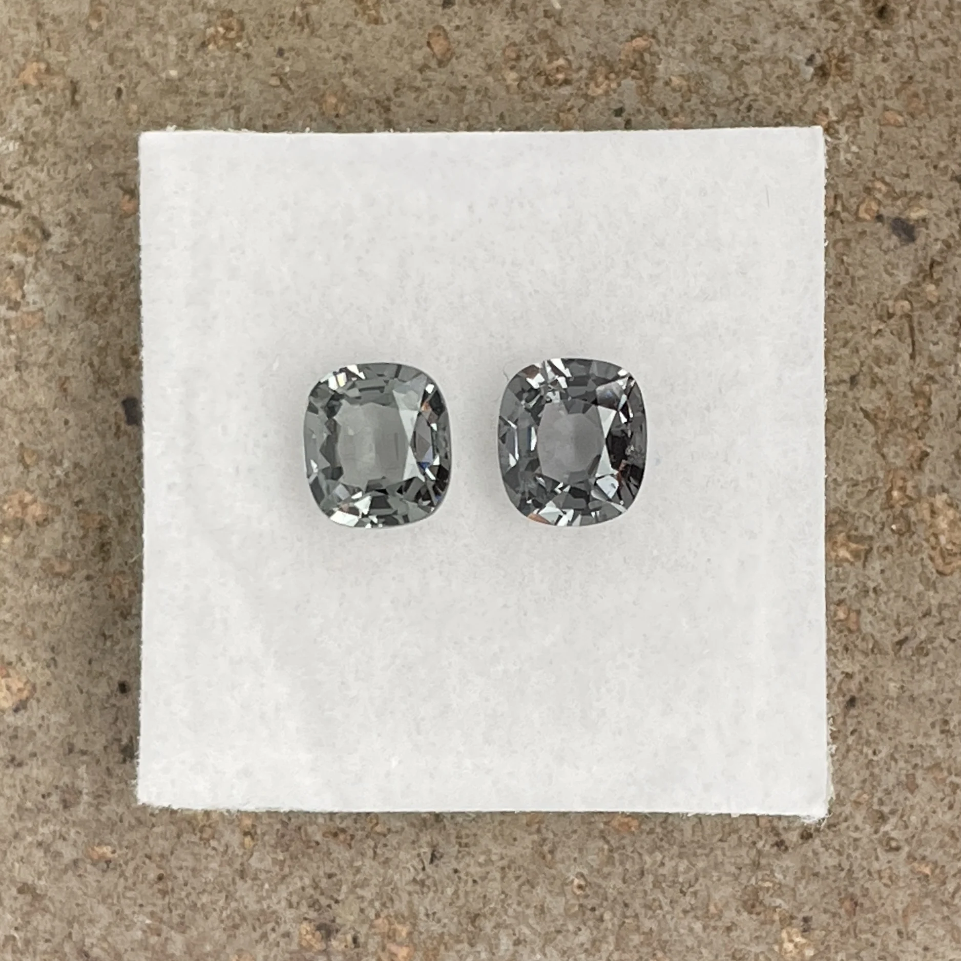 SLP014P1 Spinels Pair 2.05 ct | Cushion | Dove Grey | Mogok, Burma (Myanmar) - Image 1