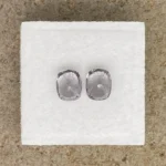 Spinels Pair 2.45 ct | Cushion | Silver Grey | Mogok, Burma (Myanmar) - Image 3
