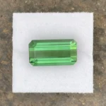 Tourmaline 6.82 ct | Emerald Cut | Bottle Green | Rubaya, Congo - Image 2